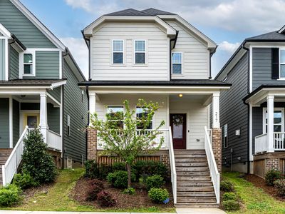 217 Douglas Falls Dr