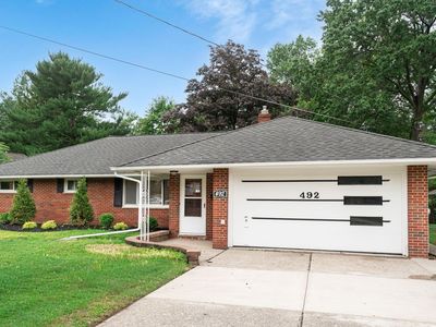 492 Jeannette Dr