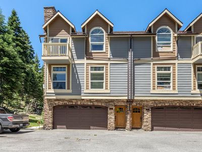 1787 Old Mammoth Rd #5