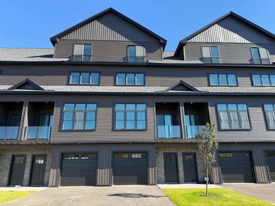 12 Cobblestone Court Unit 5