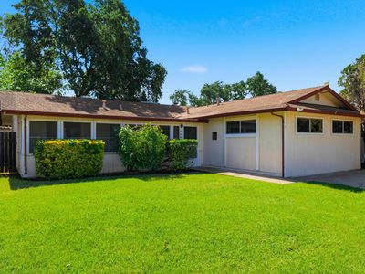 800 3rd Street