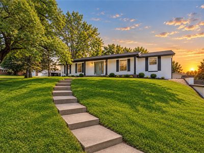 30 Lynn Rae Cir