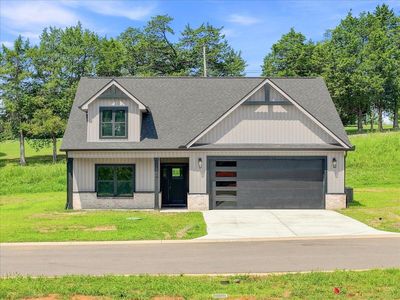 1926 Links Blvd
