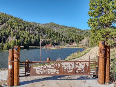 53 Silver Creek Lake