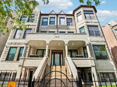 3968 S Ellis Ave APT 2N