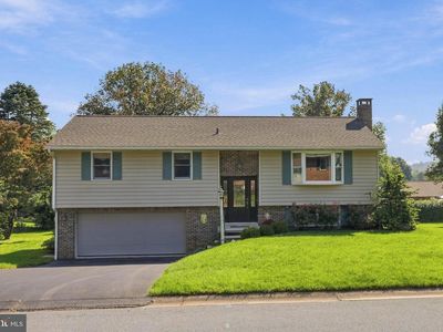 43 Cardinal Dr