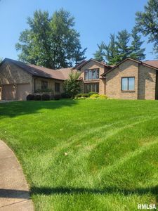 1304 Woods Farm Ln