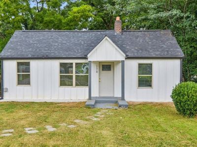 Property at 174 Howard St NW, Atlanta, GA