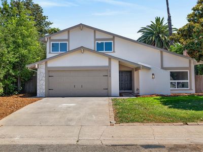 2724 Hyannis Way
