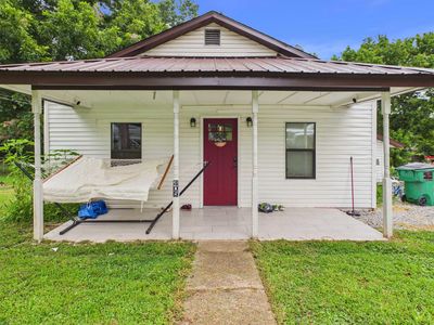 405 South St