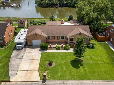 5917 Woodhaven Ct