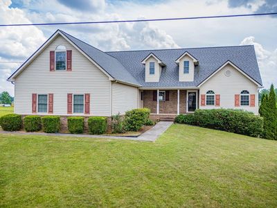 136 Mystic Ln
