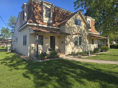 2327 & 2319 N St