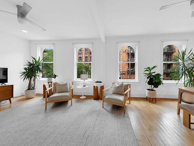 323 W 11th St #2WE