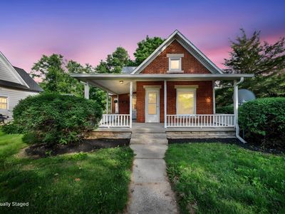 128 W Summit St