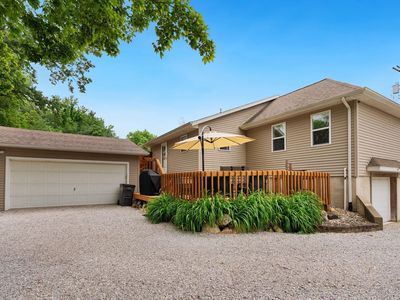 Property at 2136 Chapman Lake Dr, Warsaw, IN