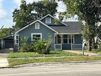 2050 Cincinnati Ave