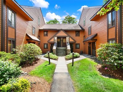 2405 Swiss Mountain Dr