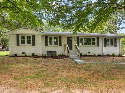 104 Hummingbird Ln