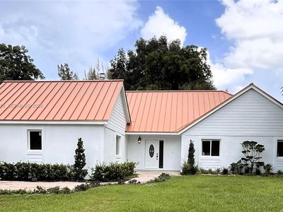 5600 SW 195th Ter