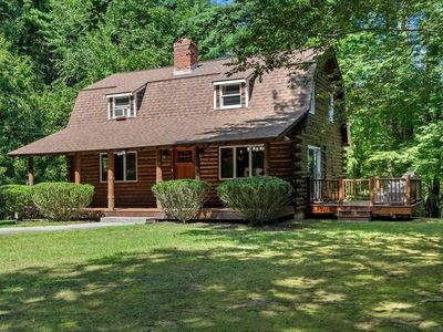 318 Circuit St