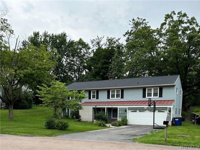 102 Trent Ln