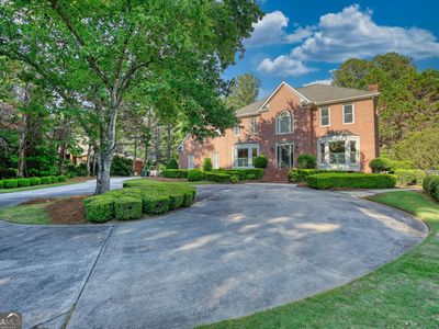 236 Westchester Dr