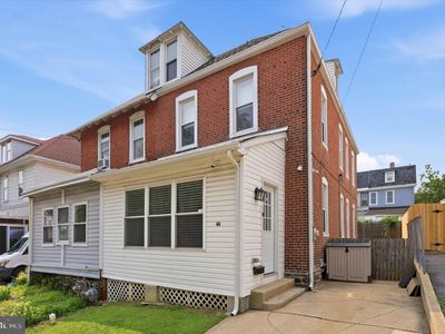44 Prospect Ave