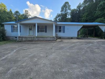 207 Amber Ln