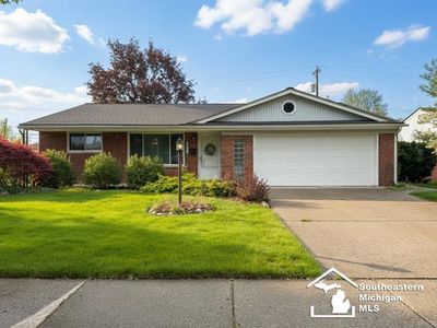 34316 Tomahawk Dr