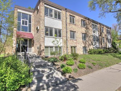 2212 Aldrich Ave S APT 106