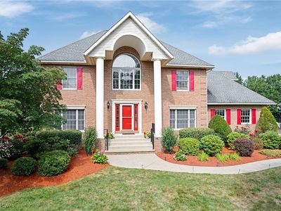 4883 Earlscourt Cir NW