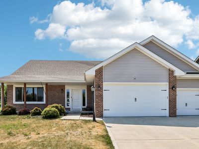 716 Kenseth Way