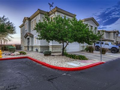 672 Solitude Point Ave