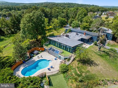 624 Westlake Dr