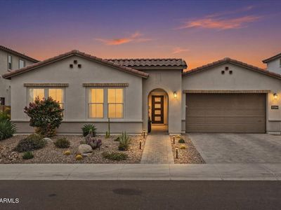 5936 E ADOBE Drive
