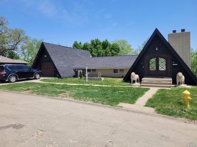 Property at 324 S Collins St, Sioux City, IA