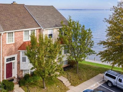 1360 River Bank Ct