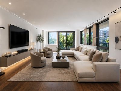 700 Grove St APT 3C