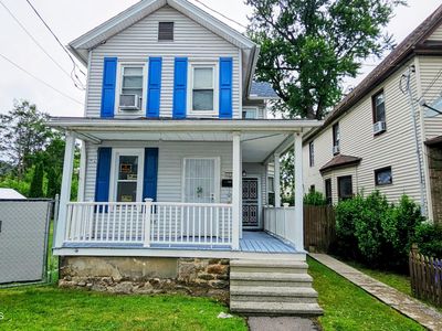 1020 Snyder Ave