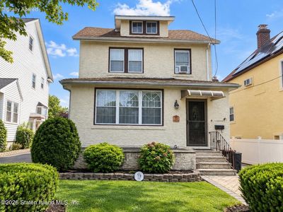 588 Oakland Ave