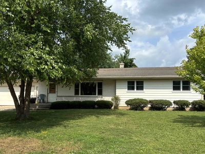 Property at 917 Park View Dr, Sun Prairie, WI
