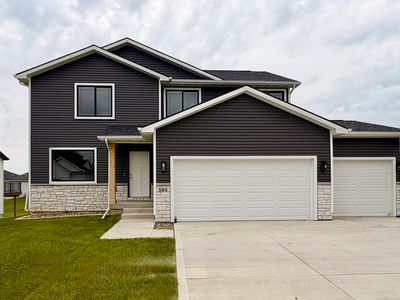585 NW Georgetown Dr