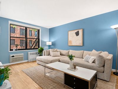 139-15 83rd Ave APT 404
