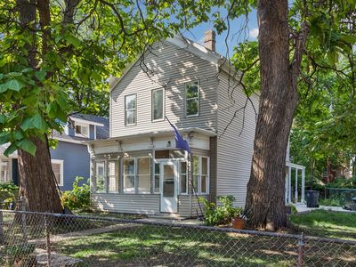 241 Banfil St