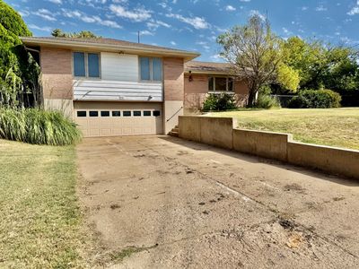 301 10th Rd