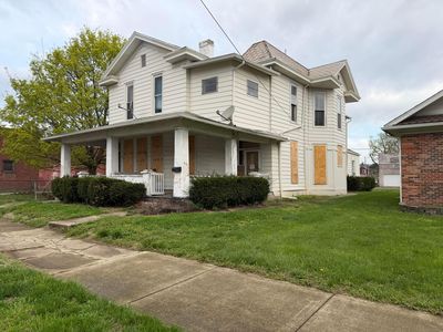 143 W Mulberry St