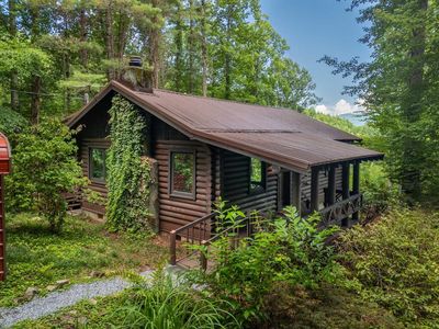 5 Hyacinth Ln
