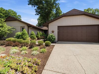 3828 Surfside Cir