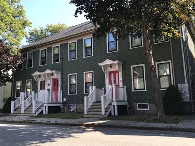 24 Union St